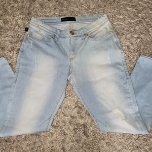 - Size 6 Rock & Republic Jeans